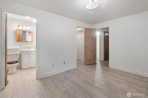 14403 SE 139th Place Renton WA 98059