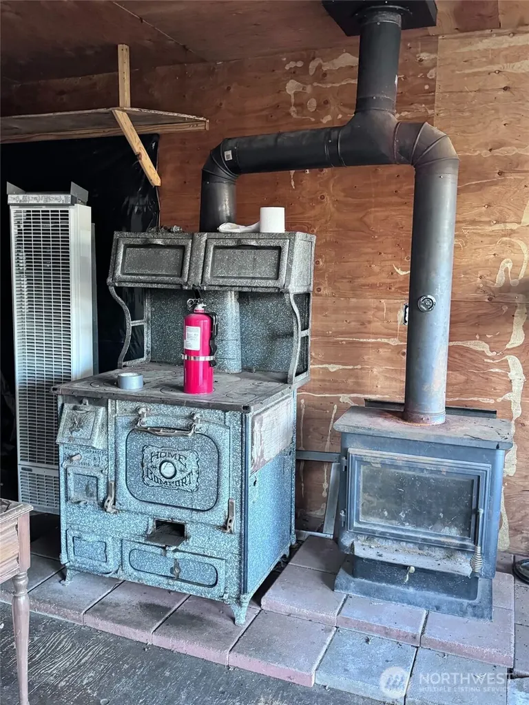 11 Gafvery Creek Road Oroville WA 98844