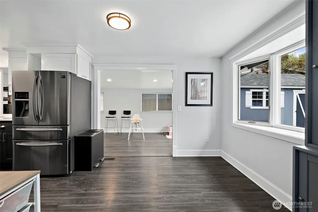 914 S 30th Place Renton WA 98055