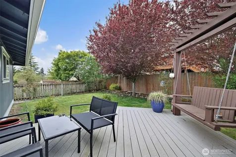 914 S 30th Place Renton WA 98055