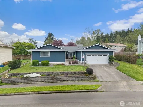 914 S 30th Place Renton WA 98055