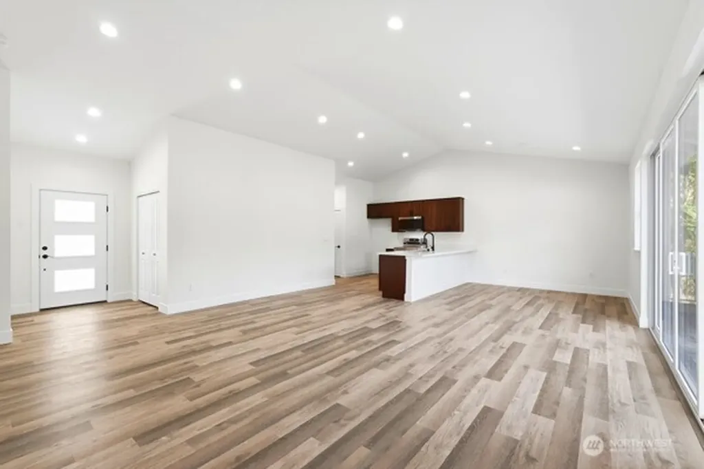 44421 Pine Road Gold Bar WA 98251
