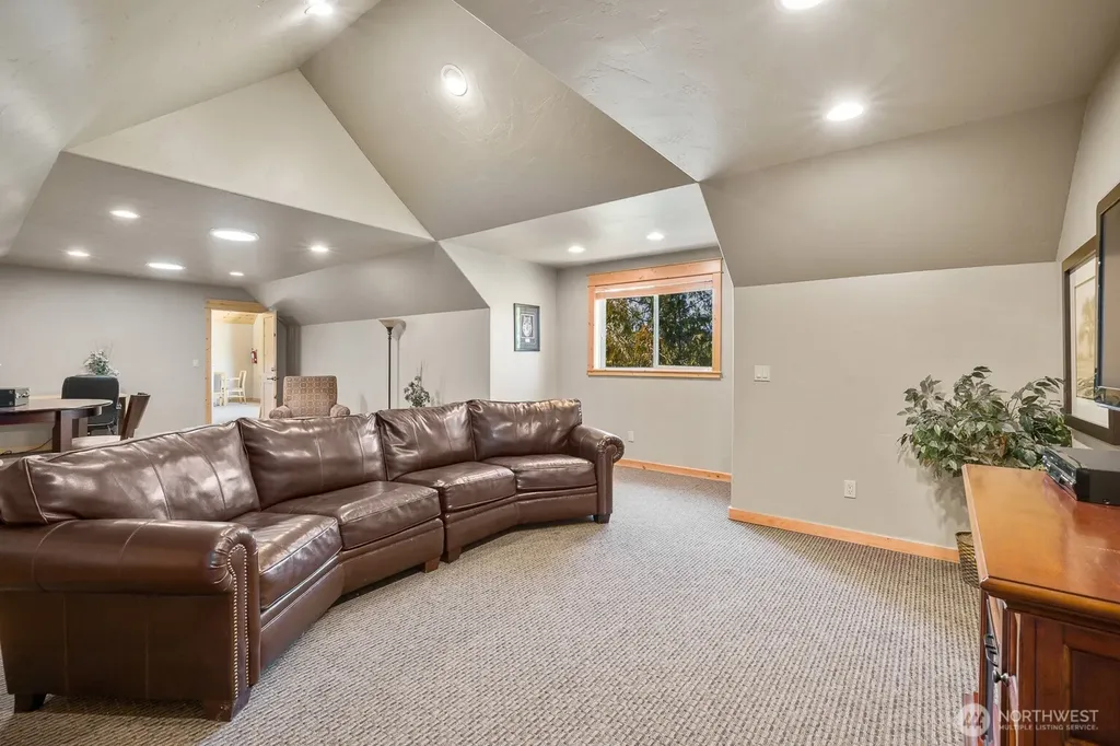 5 Double O Road Ronald WA 98940