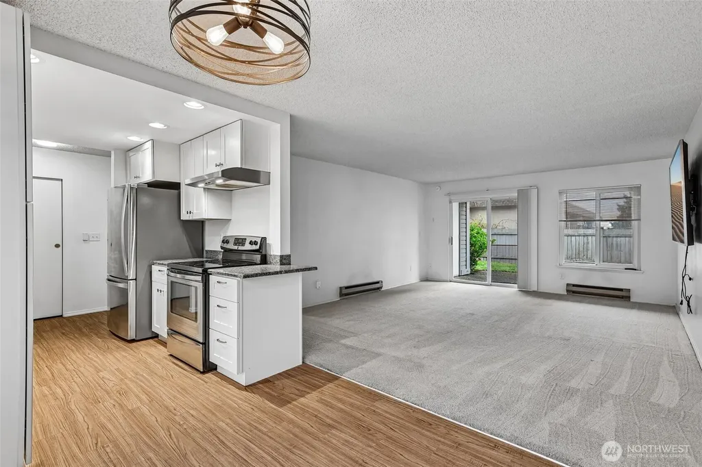 8823 Holly Drive Everett WA 98208
