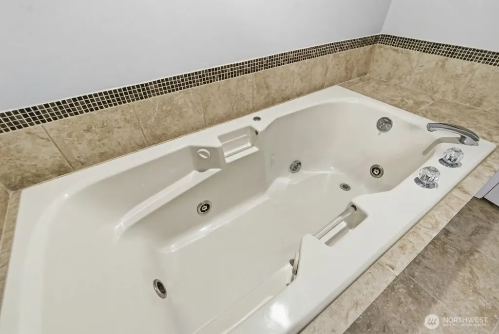 461 SE Kamilche Shores Road Shelton WA 98584