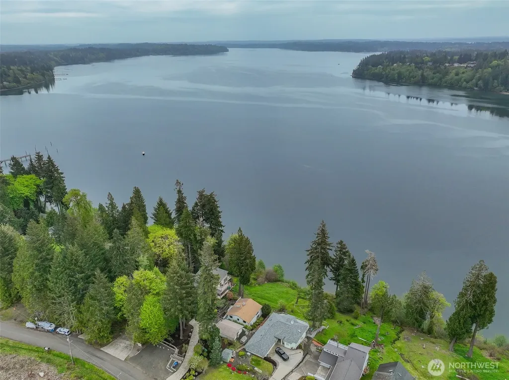 461 SE Kamilche Shores Road Shelton WA 98584