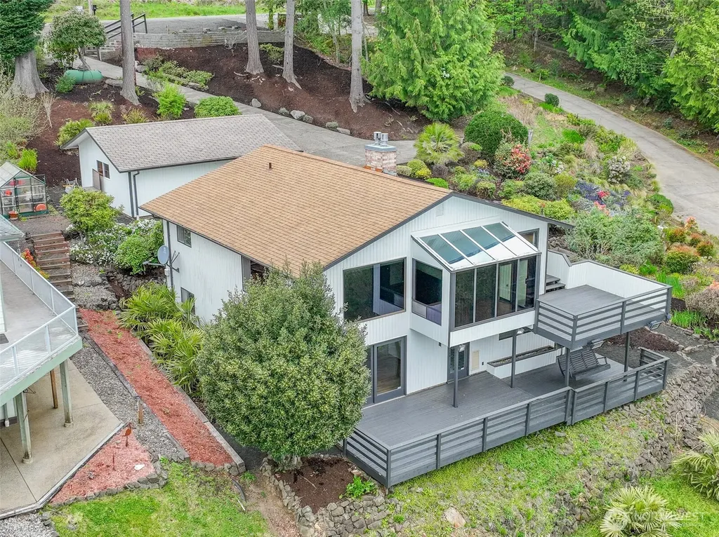 461 SE Kamilche Shores Road Shelton WA 98584