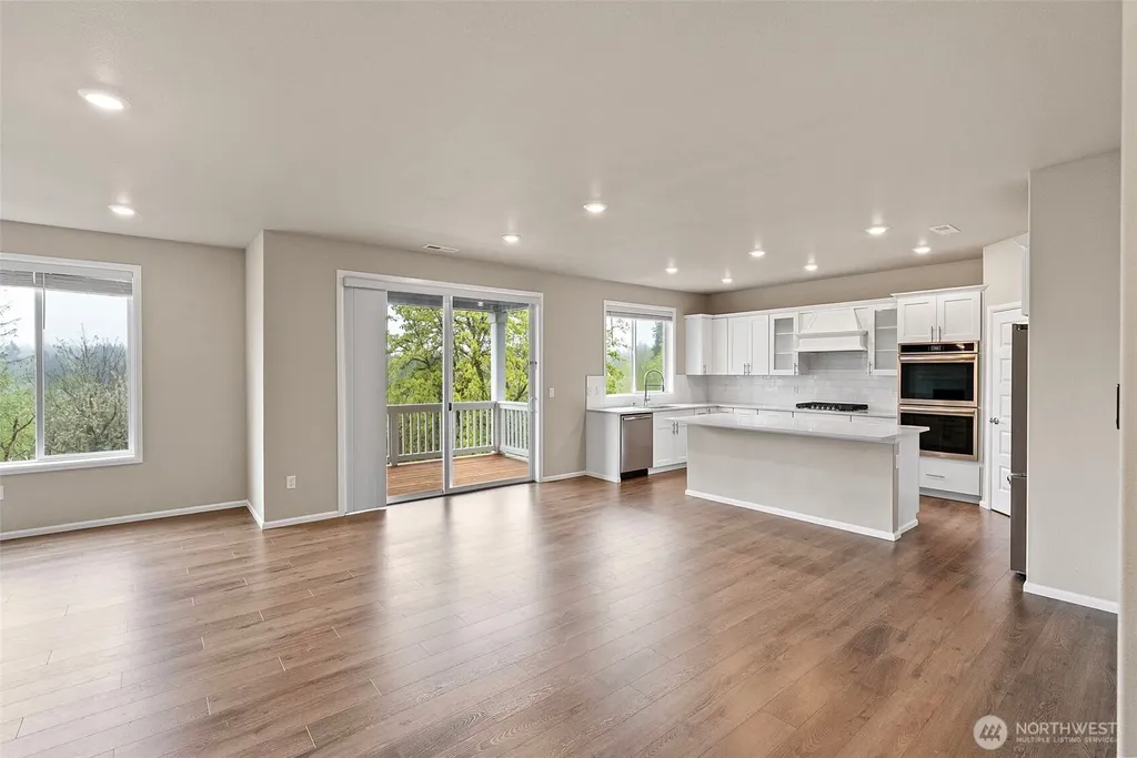 10432 Treasure Drive NW Silverdale WA 98383