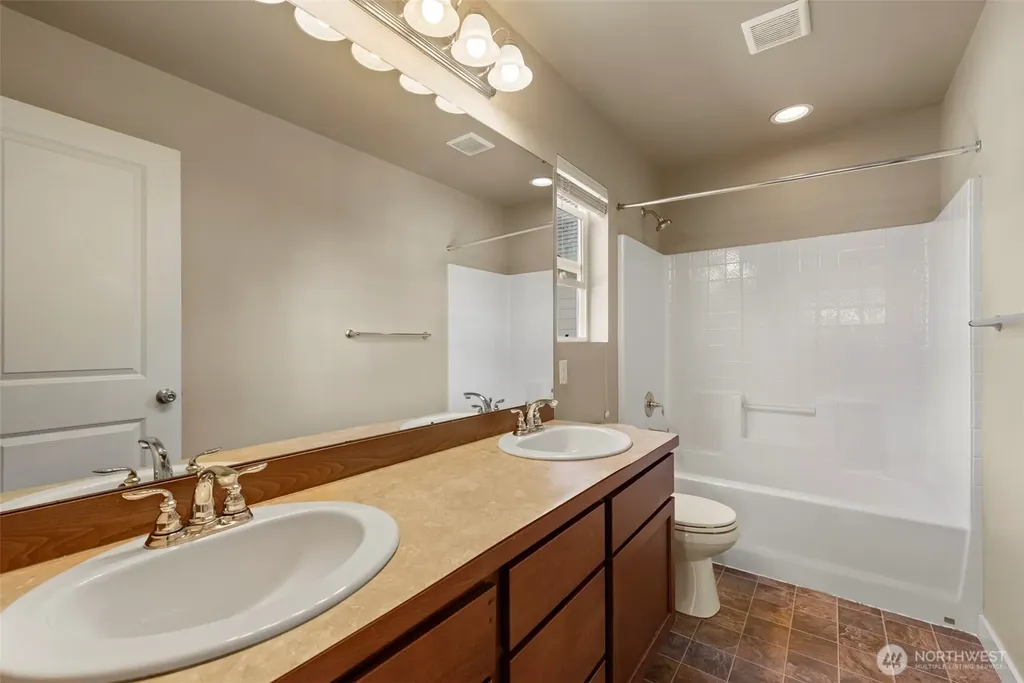 10212 242nd Avenue NE Redmond WA 98053
