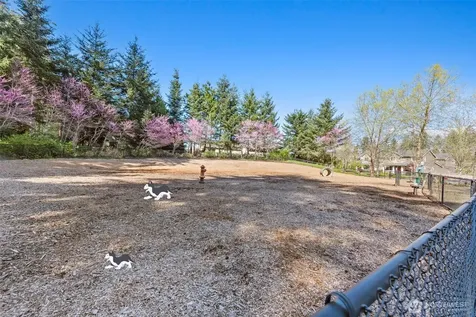 10212 242nd Avenue NE Redmond WA 98053