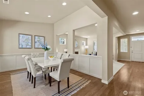 10212 242nd Avenue NE Redmond WA 98053