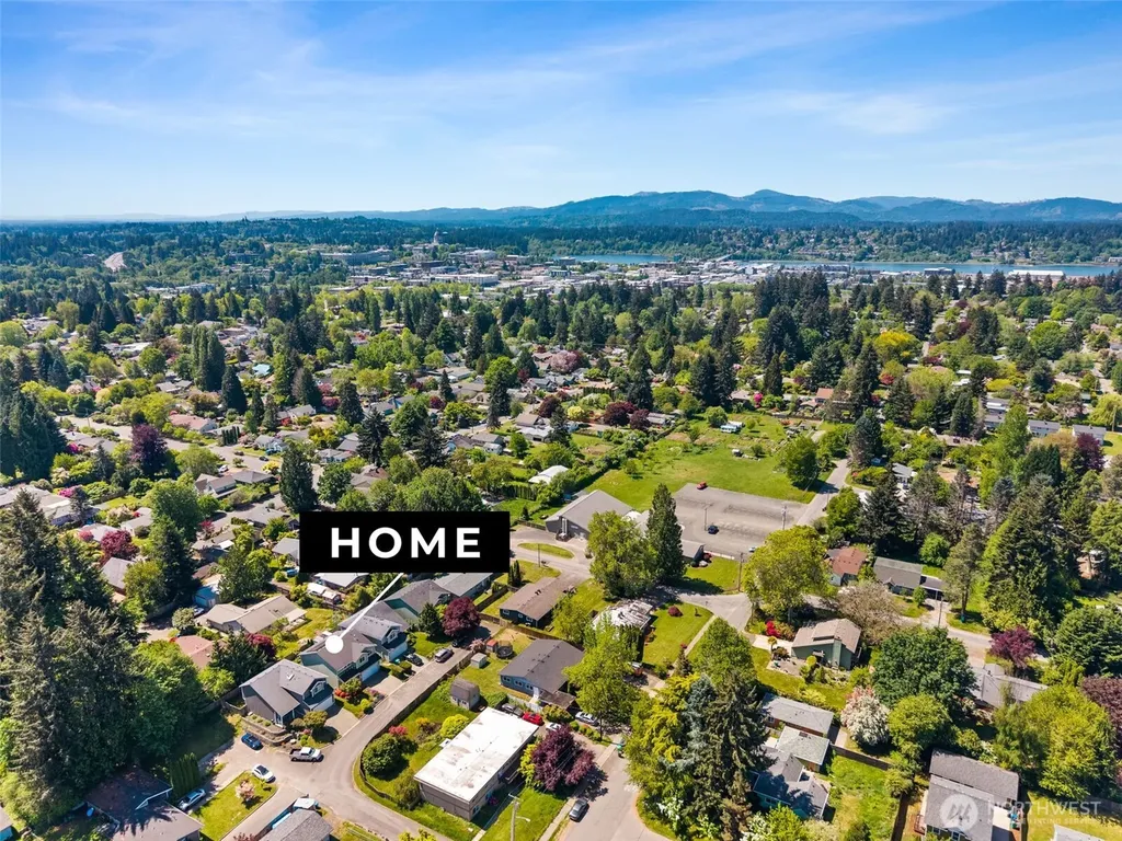 1835 Yew Avenue NE Olympia WA 98506