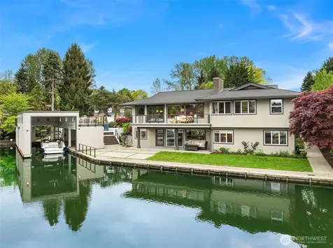61 Cascade Key Bellevue WA 98006