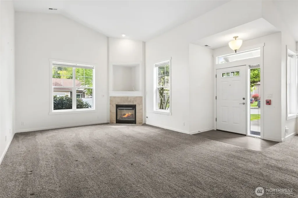 24202 224th Ave SE Maple Valley WA 98038
