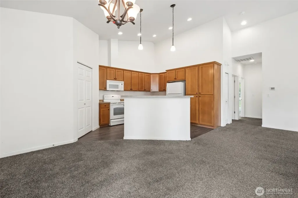 24202 224th Ave SE Maple Valley WA 98038
