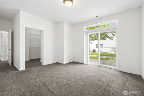 24202 224th Ave SE Maple Valley WA 98038