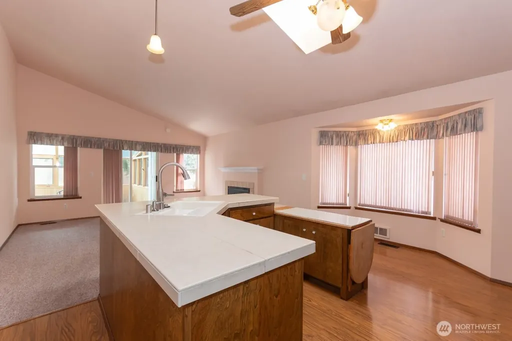 861 E Spruce Sequim WA 98382