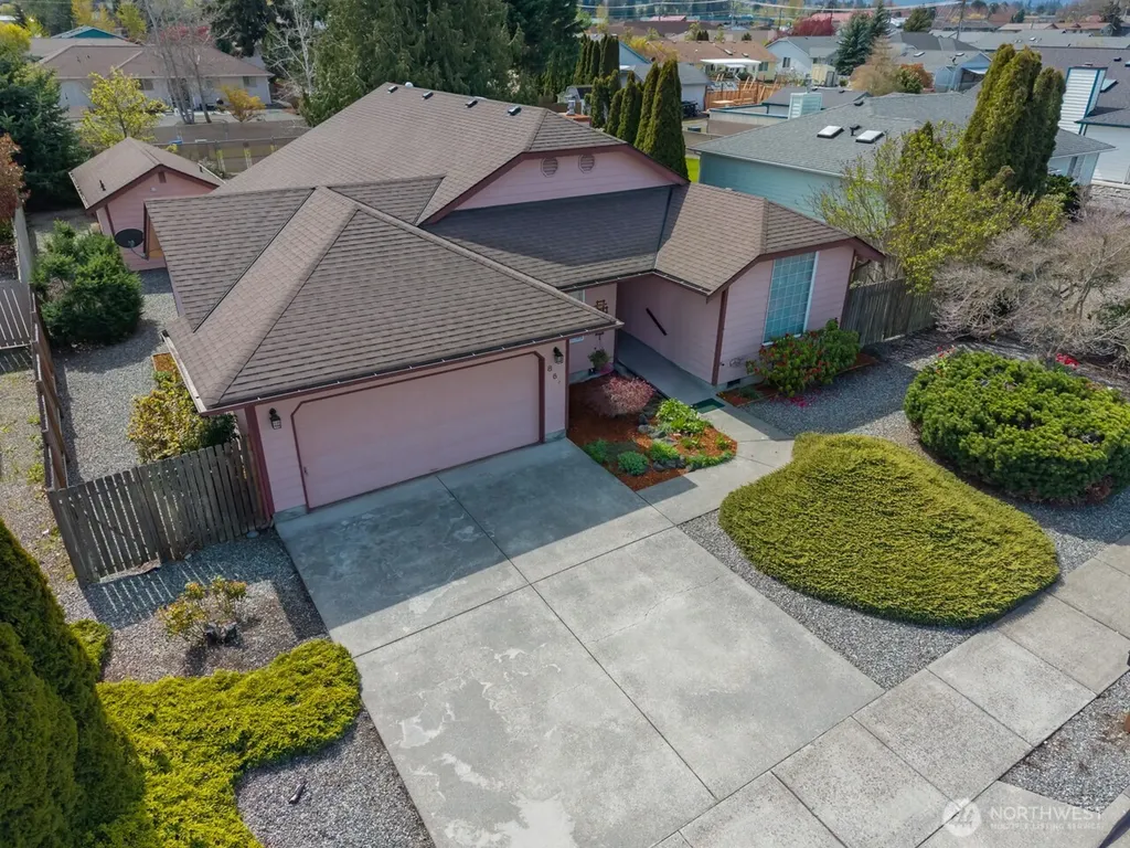 861 E Spruce Sequim WA 98382