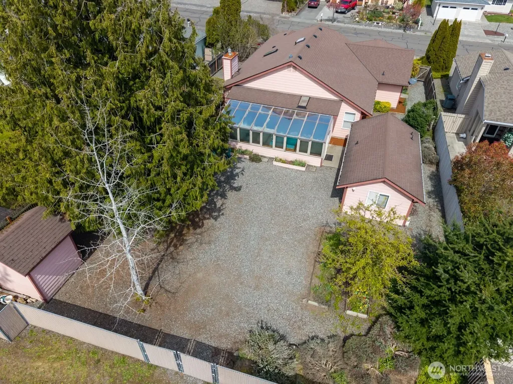 861 E Spruce Sequim WA 98382