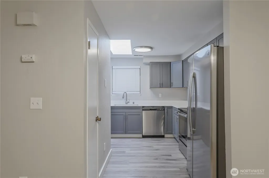 1021 30th Street NE Auburn WA 98002