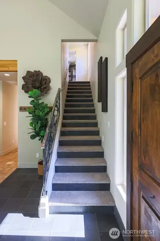 180 Country River Lane Entiat WA 98822