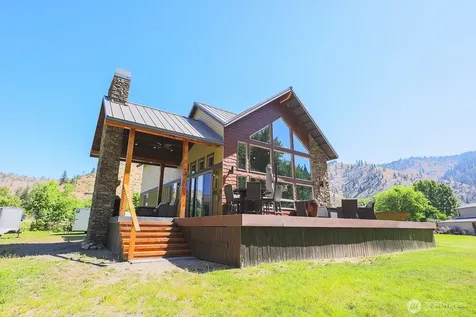 180 Country River Lane Entiat WA 98822