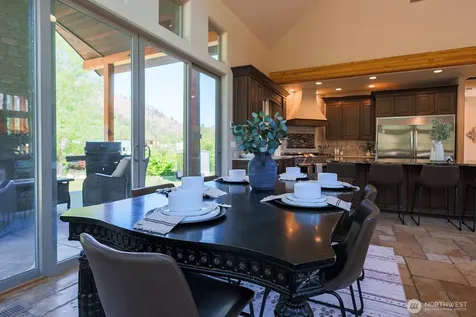 180 Country River Lane Entiat WA 98822