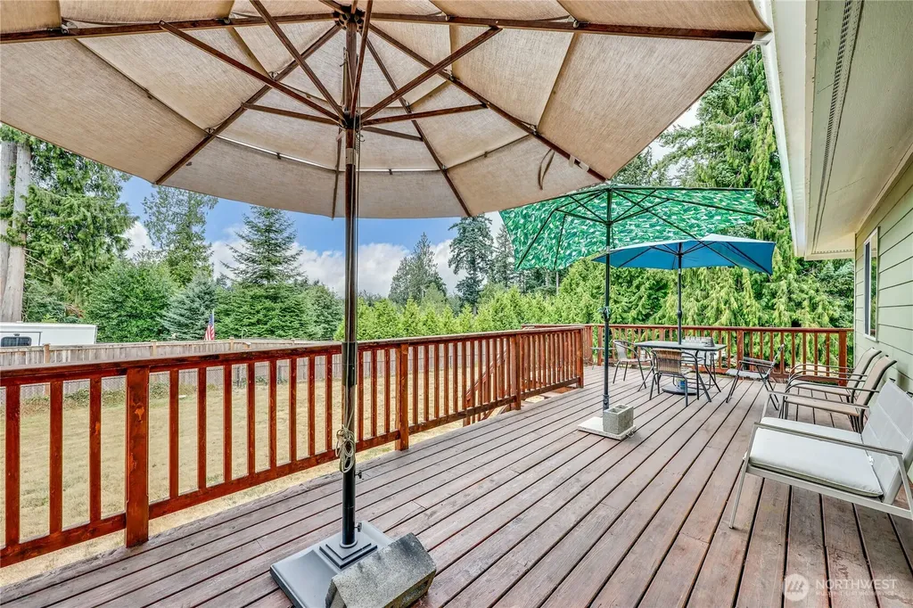 2560 NE William E Sutton Road Bremerton WA 98311