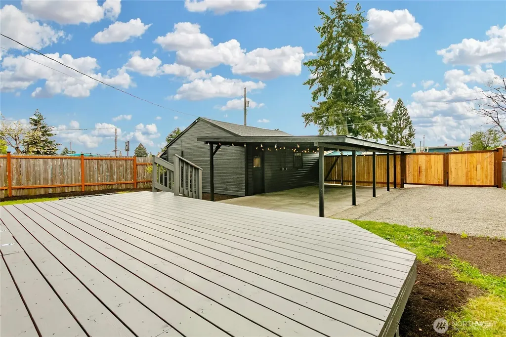 6028 S Fife Street Tacoma WA 98409