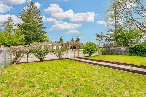 6028 S Fife Street Tacoma WA 98409