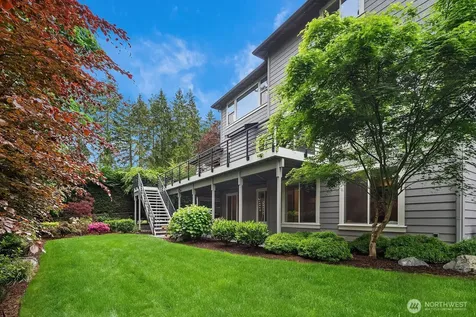 1646 106th Avenue SE Bellevue WA 98004