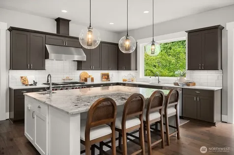 1646 106th Avenue SE Bellevue WA 98004