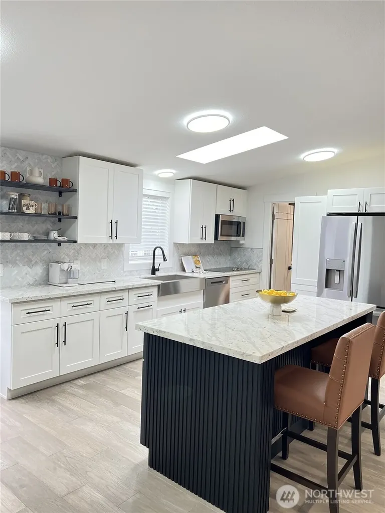 2010 4th Street SE Auburn WA 98002