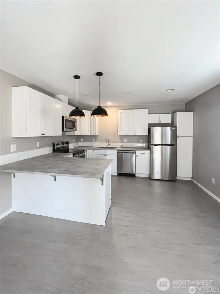 1306 E 32nd Street Tacoma WA 98404