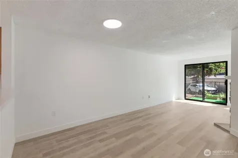 1555 Union Avenue NE Renton WA 98059