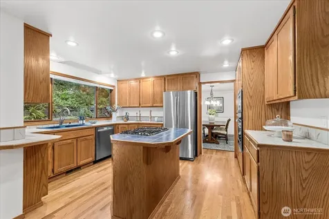 20026 190th Avenue NE Woodinville WA 98077