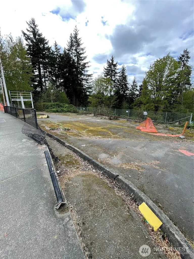 29223 S Pacific Highway S Federal Way WA 98003