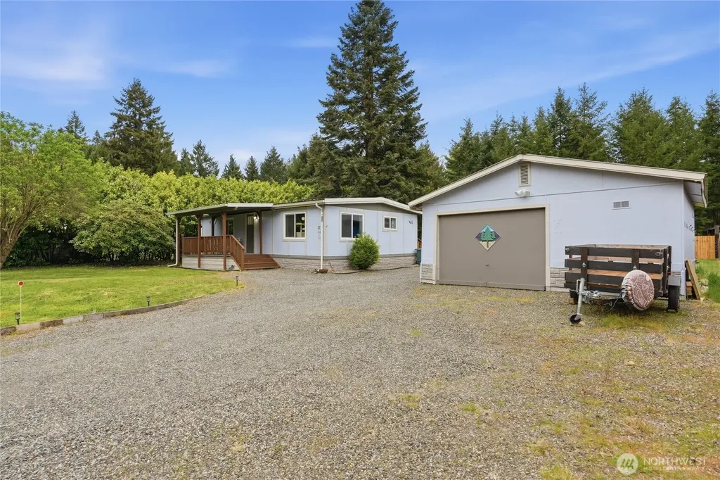 173 Riverview Drive Castle Rock WA 98611