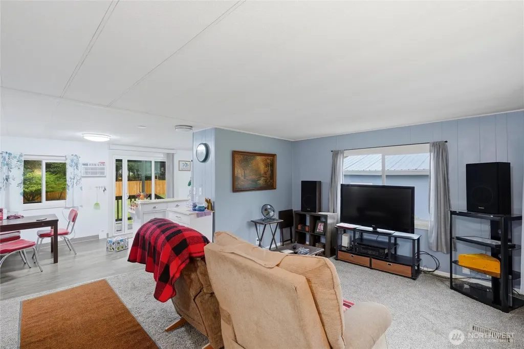 173 Riverview Drive Castle Rock WA 98611