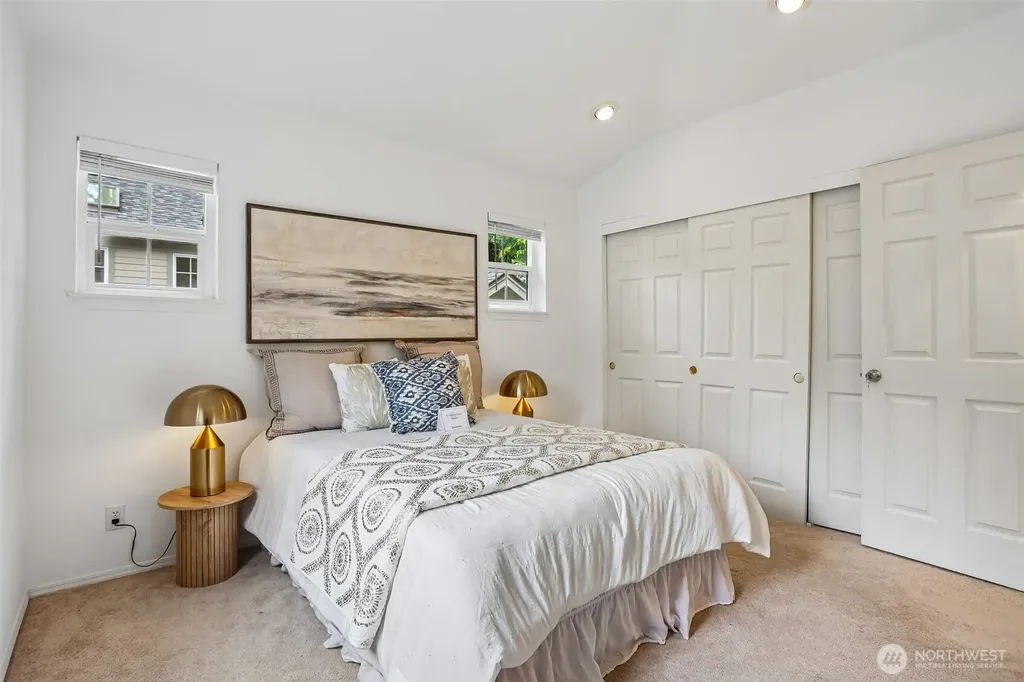 9834 NE 130th Place Kirkland WA 98034