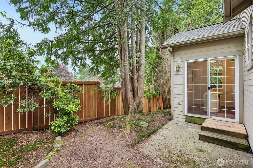 9834 NE 130th Place Kirkland WA 98034