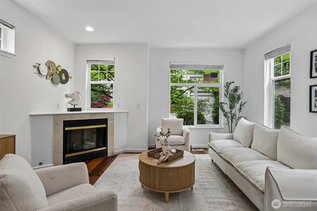 9834 NE 130th Place Kirkland WA 98034