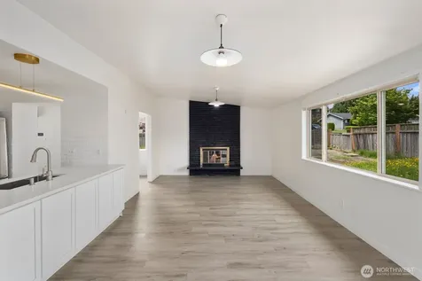 101 161st Street SE Bothell WA 98012