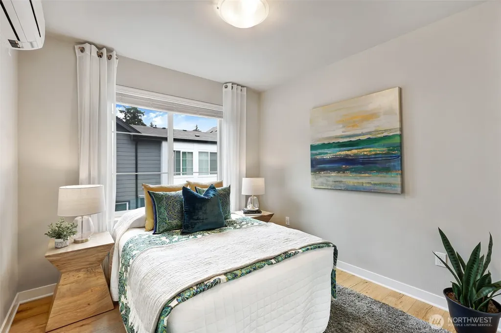 6633 NE 188th Court Kenmore WA 98028
