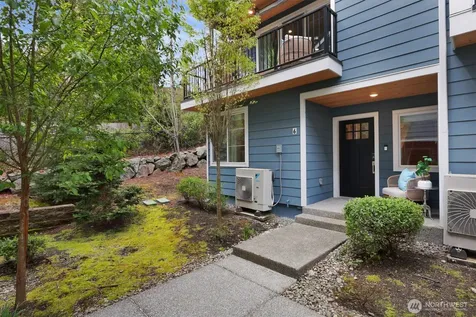 6633 NE 188th Court Kenmore WA 98028