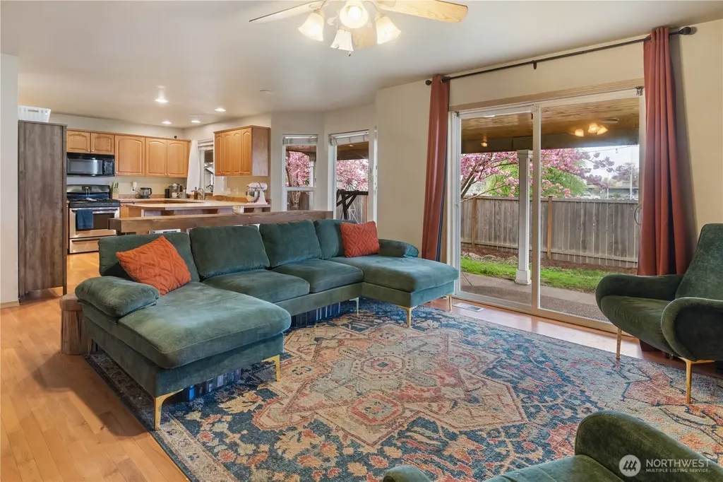 263 Hamilton Court Buckley WA 98321
