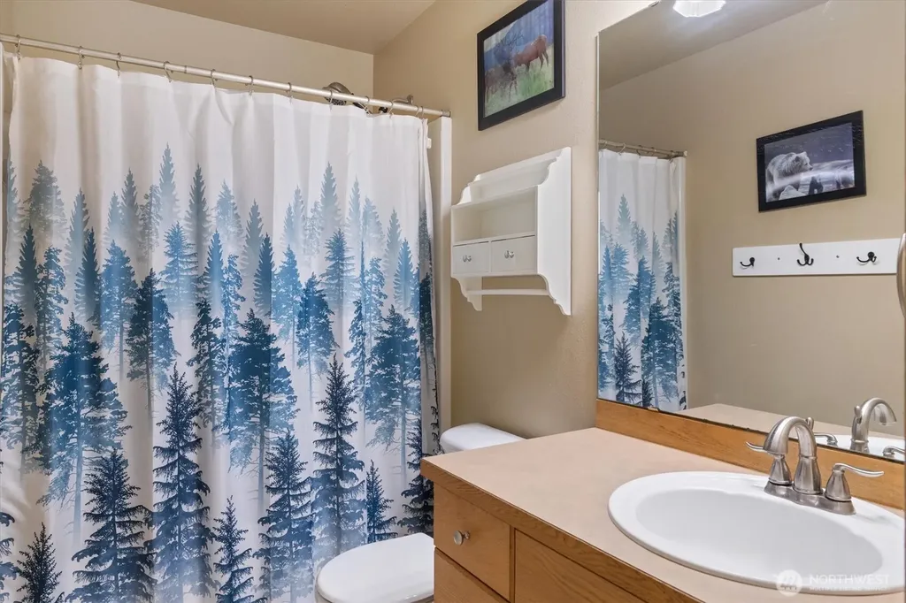 263 Hamilton Court Buckley WA 98321