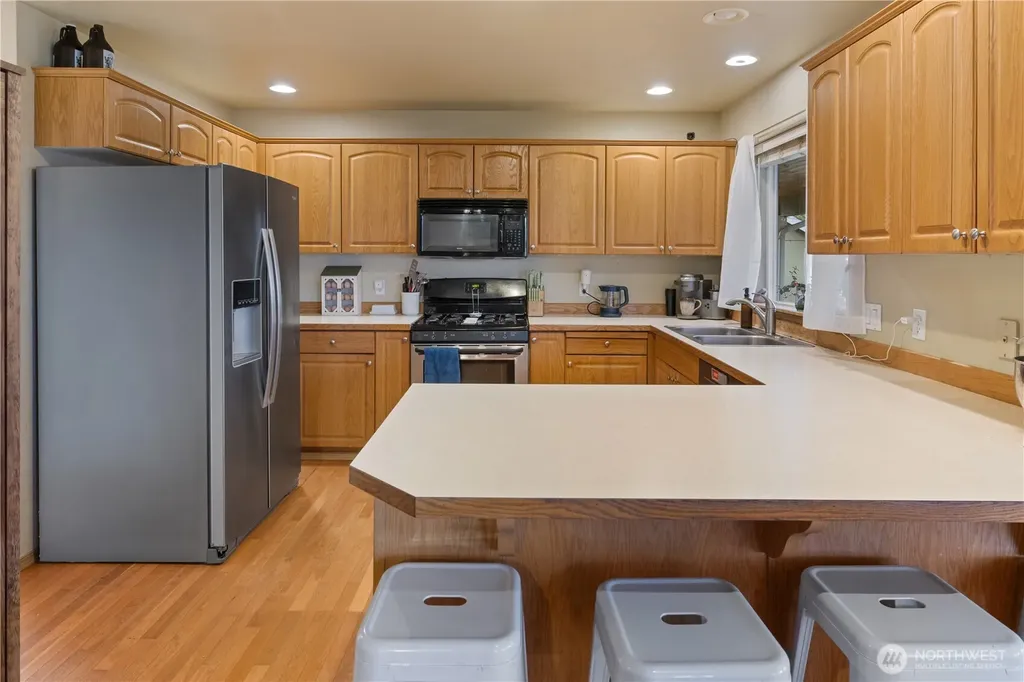 263 Hamilton Court Buckley WA 98321