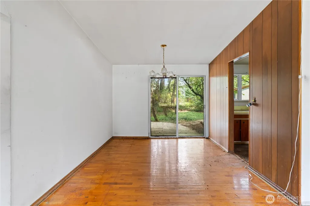 9012 NE 178th Street Bothell WA 98011