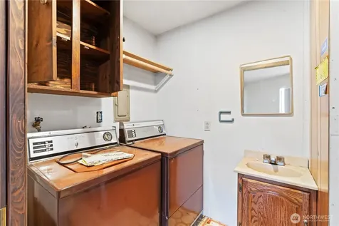 9012 NE 178th Street Bothell WA 98011
